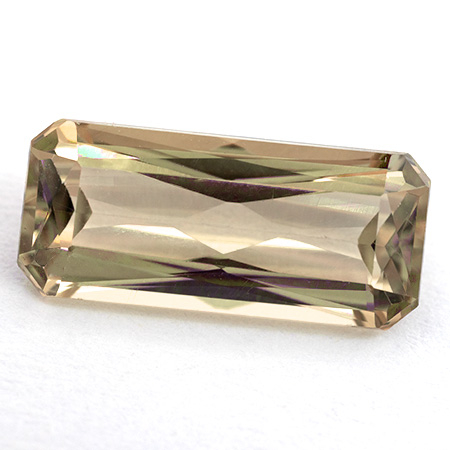 Sultanit mit 2.45 Ct