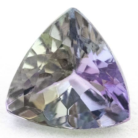 Bicolor Tansanit mit 0.75 Ct, unbehandelt