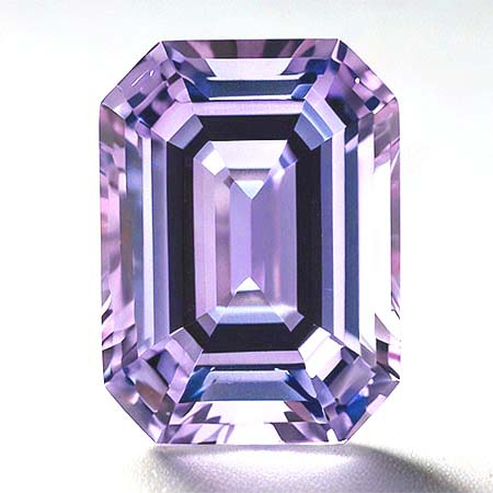 Pinkvioletter Tansanit mit 0.94 Ct