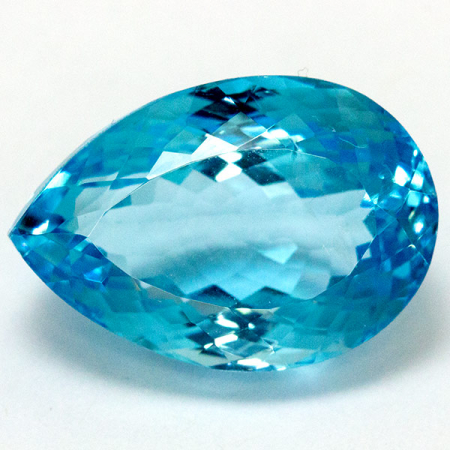 Topas in Swiss Blue mit 14.22 Ct