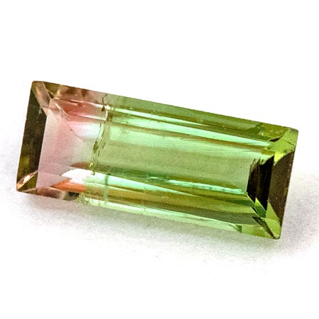 Bicolor Turmalin mit 0.56 Ct