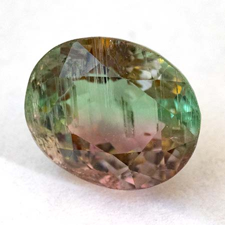 Bicolor Turmalin mit 2.30 Ct