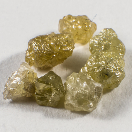 7 Stück Gelbe Rohdiamanten mit 0.66 Ct