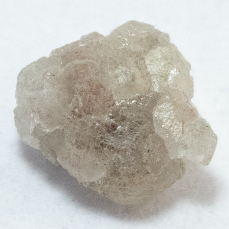 Pinkfarbener Rohdiamant mit 0.49 Ct