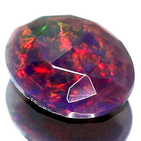 Schwarzer Welo-Opal im Rosenschliff mit 1.06 Ct, AAA Grade
