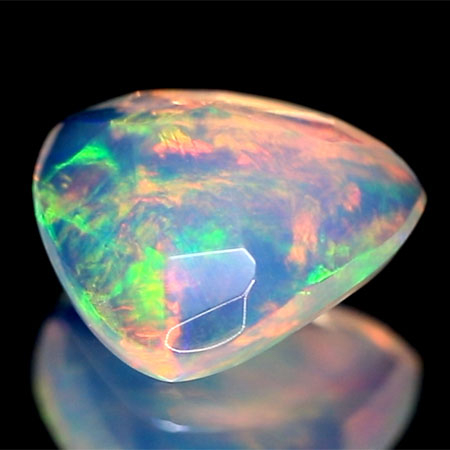 Opal im Rosenschliff mit 1.12 Ct