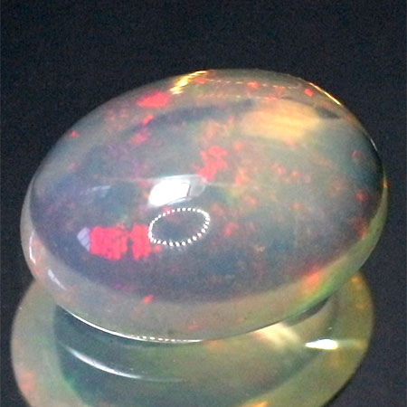Opal mit 1.67 Ct, AA Grade