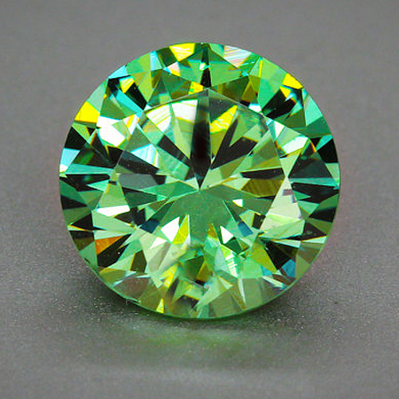 Demantoid mit 2.5 - 2.6 mm