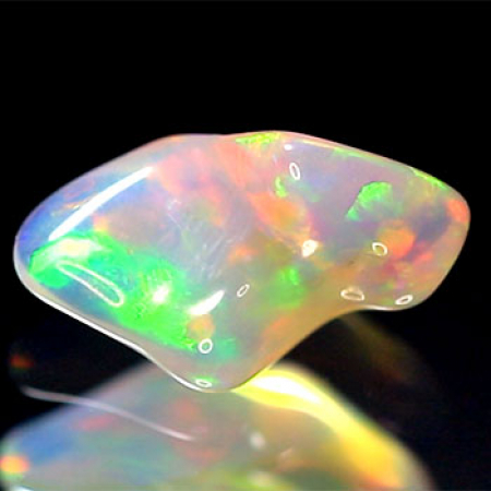 Welo Opal-Kristall mit 2.12 Ct, poliert