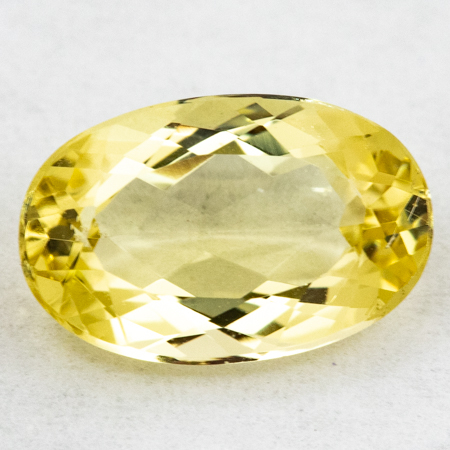 Heliodor mit 2.18 Ct