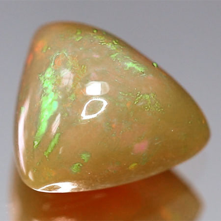 Opal mit 2.72 Ct