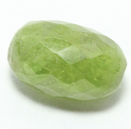 Gebohrter Saphir mit 2.81 Ct