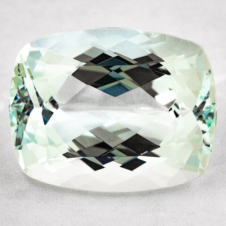 Aquamarin mit 27.31 Ct, unbehandelt