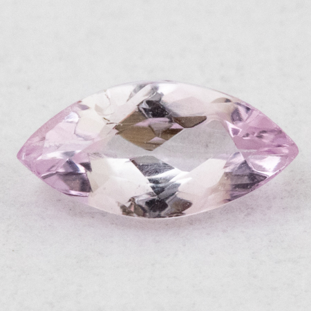 Pink Tansanit mit 5x2.5 mm