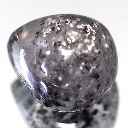 Schwarzer Aventurin Quarz mit 6.23 Ct