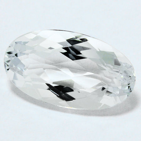 Aquamarin mit 7.58 Ct, unbehandelt