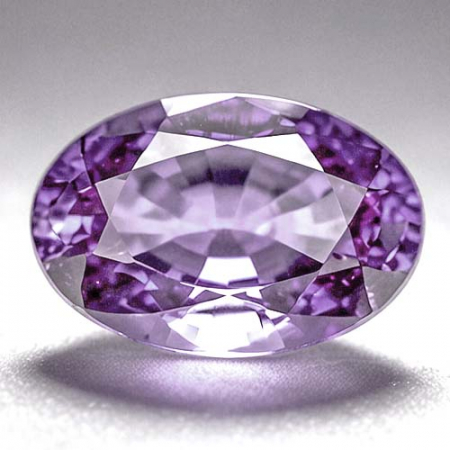 Brasilianischer Amethyst mit 7.51 Ct