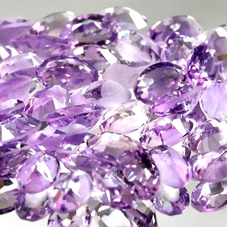 74.57 Ct Amethyste, teilgeschliffen