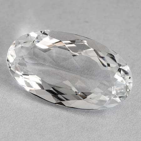 Aquamarin mit 5.95 Ct, unbehandelt