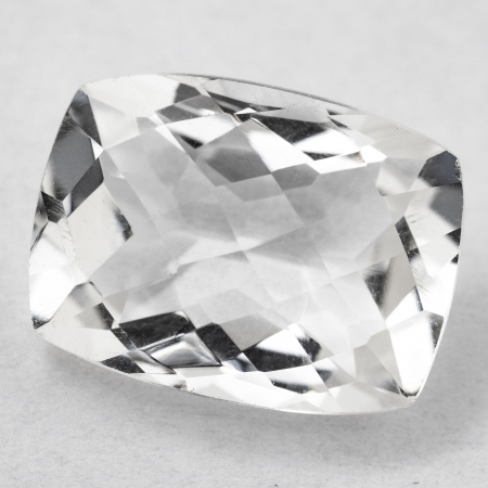 Bergkristall mit 10.33 Ct, Checkerboard-Schliff