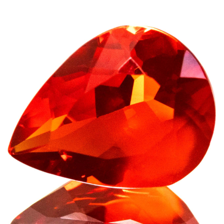 Mexikanischer Feueropal mit 1.37 Ct, AAA Grade