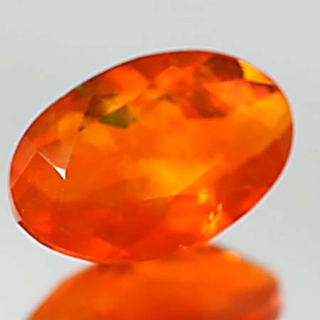 Afrikanischer Welo Feueropal mit 1.42 Ct