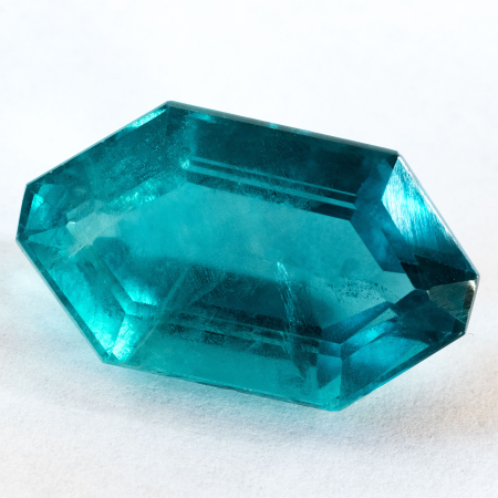 Fluorit mit 30.37 Ct, facettiert