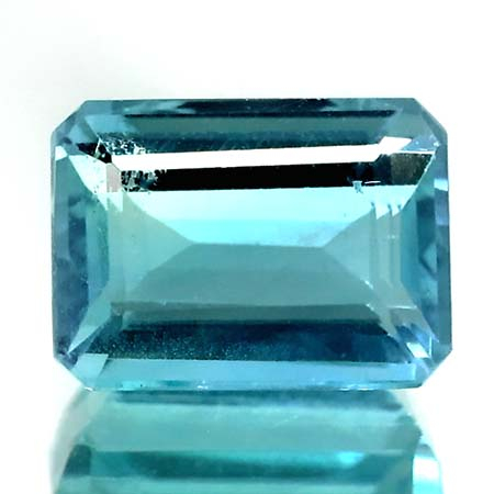 Fluorit mit 5.28 Ct, facettiert, AAA Grade