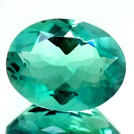 Fluorit mit 5.92 Ct, facettiert, AAA Grade