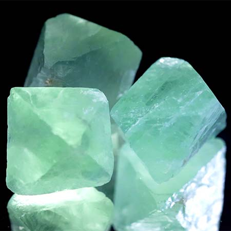 Fluorit Kristalle mit 91.45 Ct