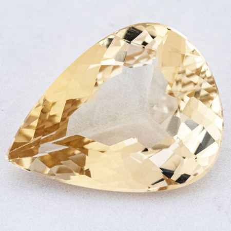 Goldberyll mit 6.45 Ct
