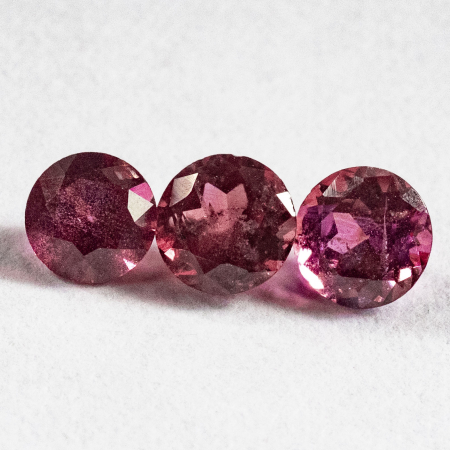 3 Rhodolite mit 1.16 Ct