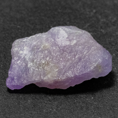 Hackmanit Kristall 4.62 Ct, fluoreszierend