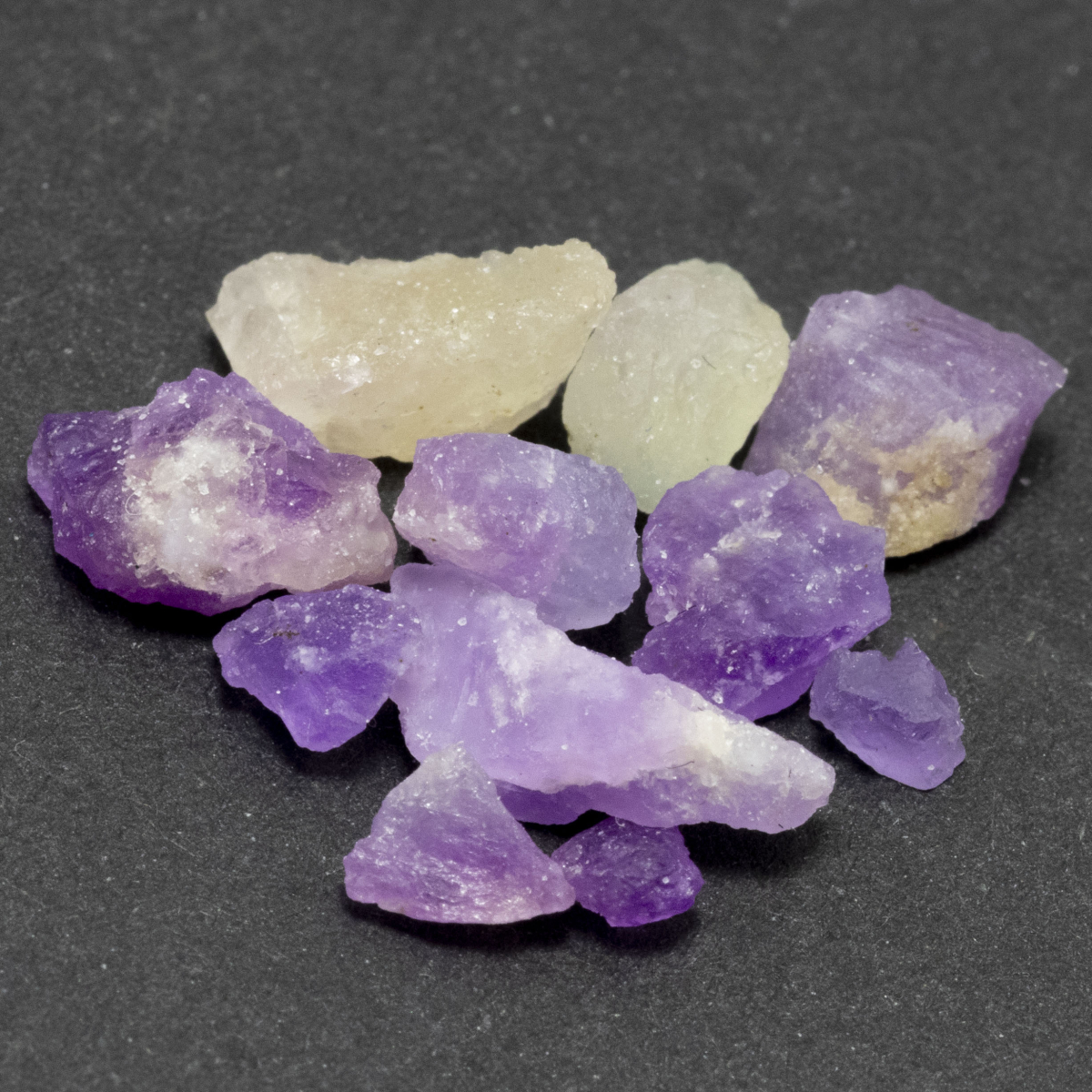 11 Hackmanit Kristalle 5.00 Ct, Premium Fluoreszenz