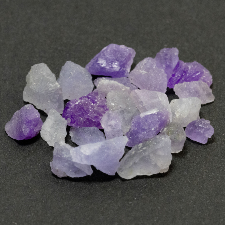 23 Hackmanit Kristalle 9.52 Ct, fluoreszierend