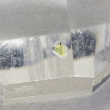 Besonderheit: Herkimer "Diamant" mit Wassereinschluss und Luftblase, 2.92 Ct