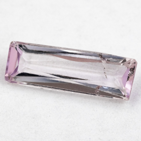 Kunzit mit 4.50 Ct