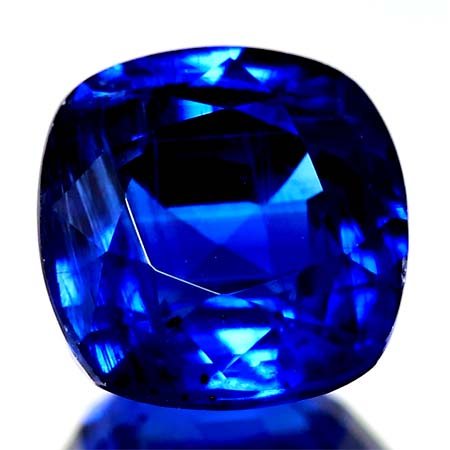 Saphirblauer Kyanit 5.36 Ct