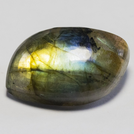 Labradorit mit 25.08 Ct