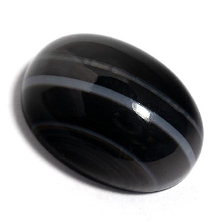 Onyx mit ca. 17 x 12 mm