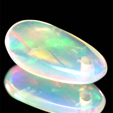 Welo Opal mit 1.07 Ct, AAA Qualität, gebohrt