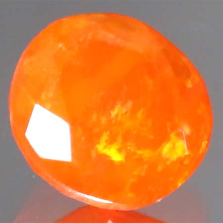 Afrikanischer Welo Feueropal mit 1.11 Ct