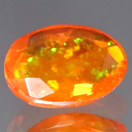 Afrikanischer Welo Feueropal mit 1.12 Ct