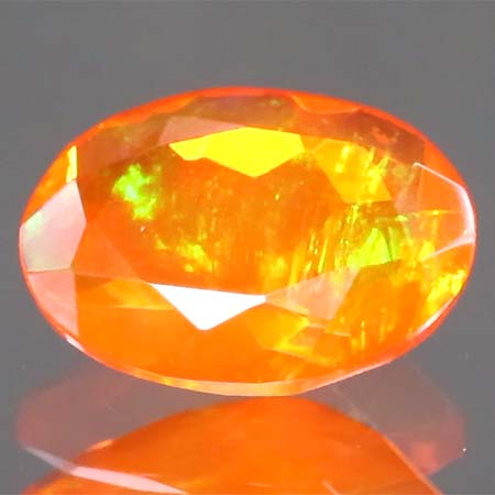 Afrikanischer Welo Feueropal mit 1.12 Ct