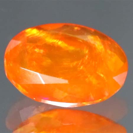 Afrikanischer Welo Feueropal mit 1.12 Ct