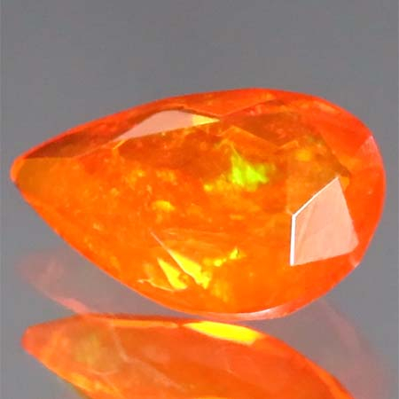 Afrikanischer Welo Feueropal mit 1.22 Ct