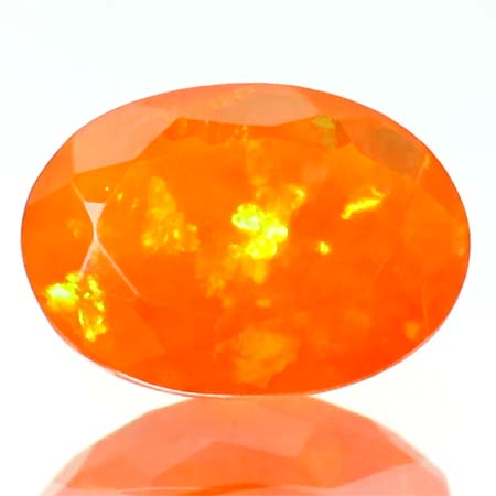 Afrikanischer Welo Feueropal mit 1.22 Ct