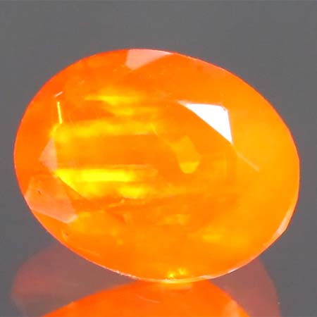 Afrikanischer Welo Feueropal mit 1.30 Ct