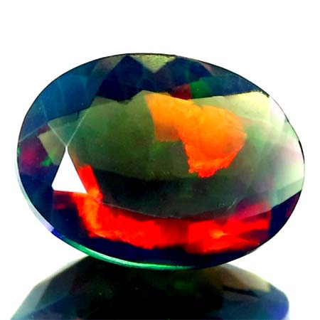 Schwarzer Opal mit 1.53 Ct - facettiert, AAA Qualität