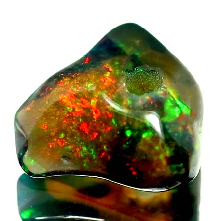 Schwarzer Welo Opal Anhänger mit 1.59 Ct, gebohrt